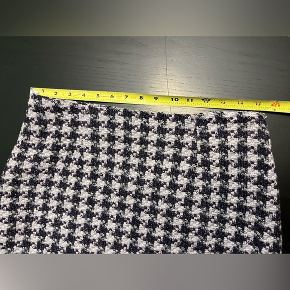 Amanda Smith Purple Houndstooth Wool Skirt - 8P - Picture 3 of 7
